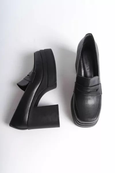 المرأة تصميم خاص منصة أحذية الكعب المتسكع