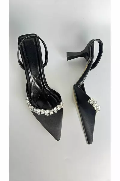 Tacco 6 cm in raso nero con pietre 