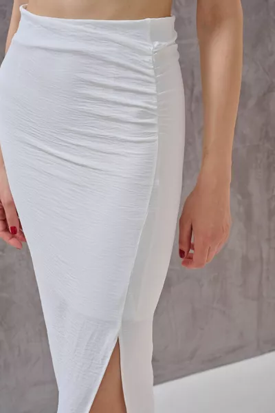 GONNA A TUBINO DRAPPEGGIATA DA DONNA