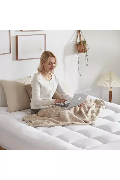 Пачуърк с матрак Пухкав, Ортопедичен,  гр, за върху матрак и защитен матрак,