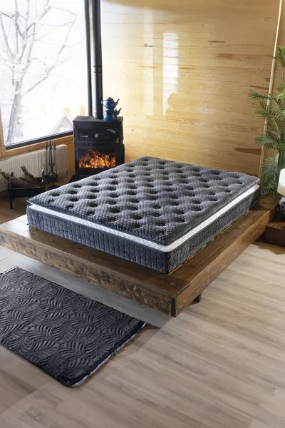 Letto Grigio Ultra Ortopedico con Pacco di Rise a Molla e Rivestimento in Tessuto di Piuma di Coniglio