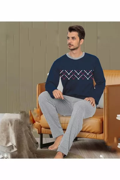 Zweiteiliger (dicker) Pyjama mit langem Arm