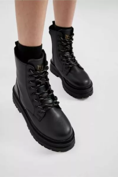 المرأة الدانتيل المتابعة وسحاب سميكة وحيد الشتاء فو الأحذية الجلدية AU