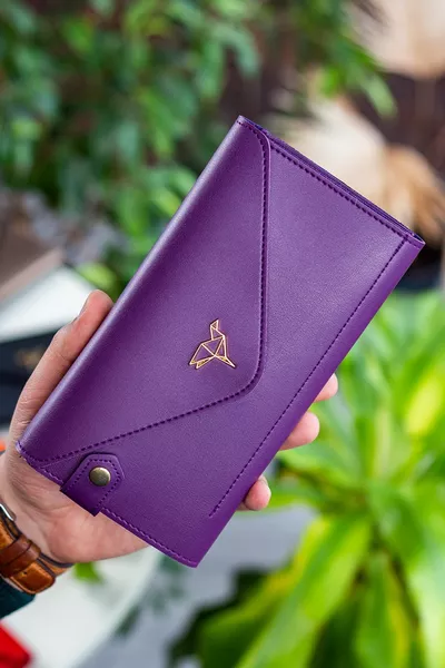 Плик за телефон и отделение за монети Плик модел лилав (PLUM) портфейл