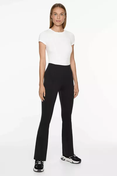 Schlaghose mit sehr strapazierfähigem Stoff