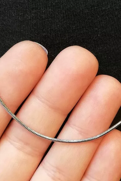 للجنسين قلادة ثعبان رفيعة موديل ثعبان طويل السلسلة  سم