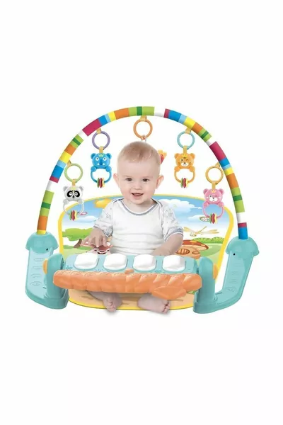 سجادة لعب مع بيانو ومكعبات