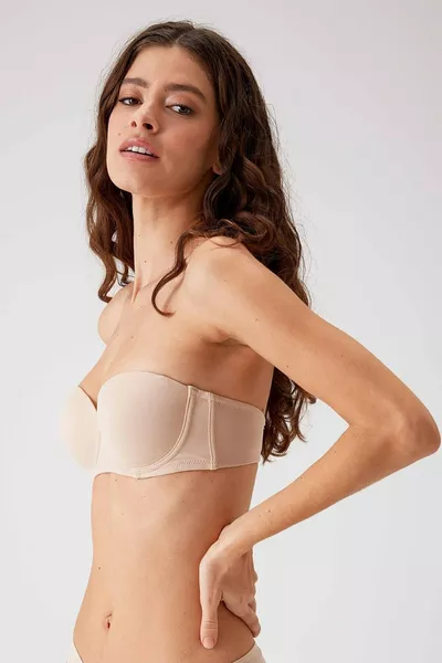 حمالة صدر نسائية بدون حمالات بدعم البالين، لون بيزا  (يمكن ارتداؤها مع أو بدون الأشرطة)