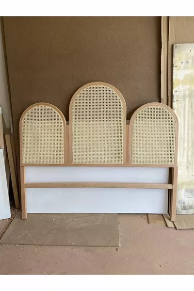 لوح سرير خشبي طبيعي من خشب الجوز