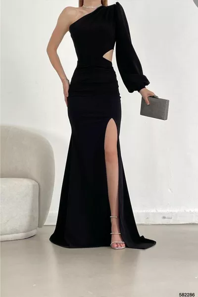 فستان بأكمام واحدة مع فتحة عند الخصر مع تفاصيل النافذة