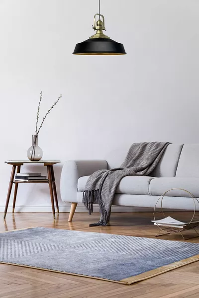 Black Elegant Single Chandelier Vintage Head Retro Pendant Lamp for School, Hair Salon Chandeliers