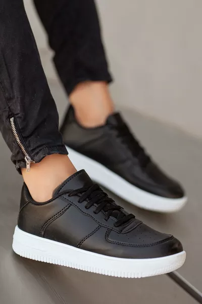 حذاء رياضي يومي للجنسين من Mgpogba