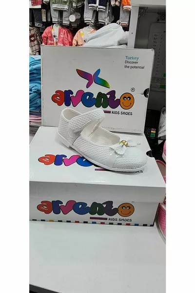 حذاء أطفال  نيسان