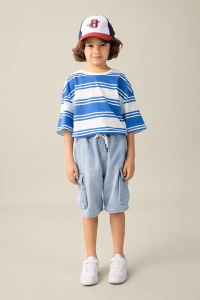 قميص تیشرت قصير الأكمام للولدان بنمط مخطط وياقة دائرية، حجم واسع، موديل SM