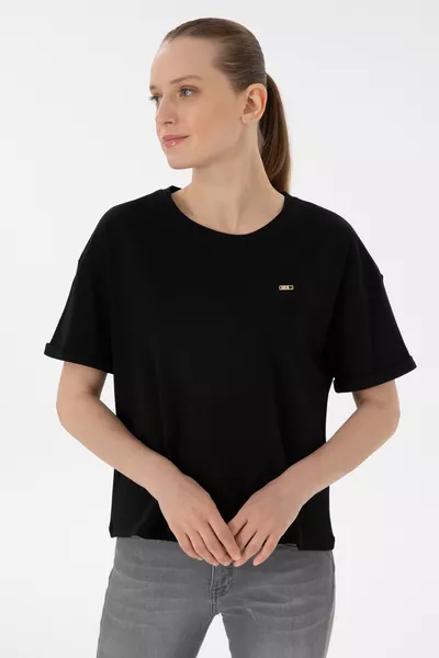 Women's Black Long-Sleeve Pleated Crew Neck T-Shirt 