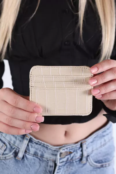 Card Wallet Cream