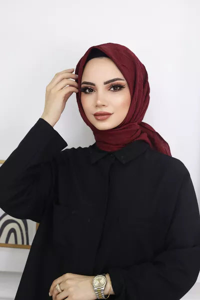 Hijab Women's Bamboo Crepe Scarf Model _Burgundy