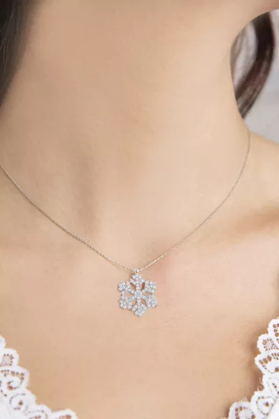 Snowflake Model Adjustable Silver Necklace