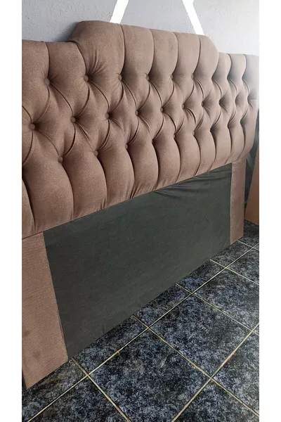 رأس سرير مزدوج