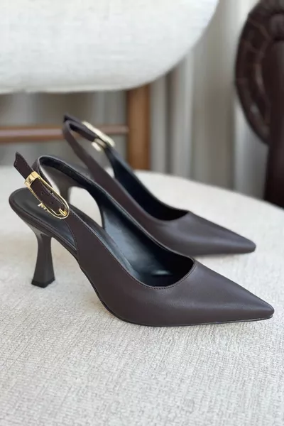 حذاء نسائي بكعب عالي من أوفيس - بني