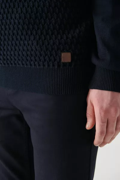 سترة رجالية زرقاء بالكامل بياقة مدورة قطنية محبوكة 