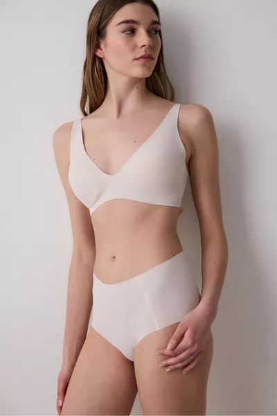 Invisible Ribbed Ceramic Beige Bra