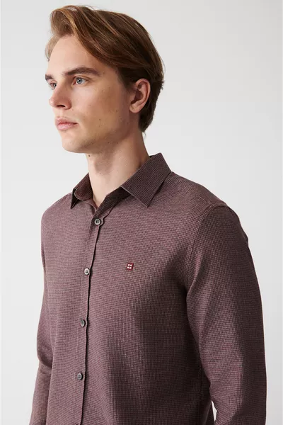 قميص رجالي خمري بياقة كلاسيكية سهل الكي من القطن 