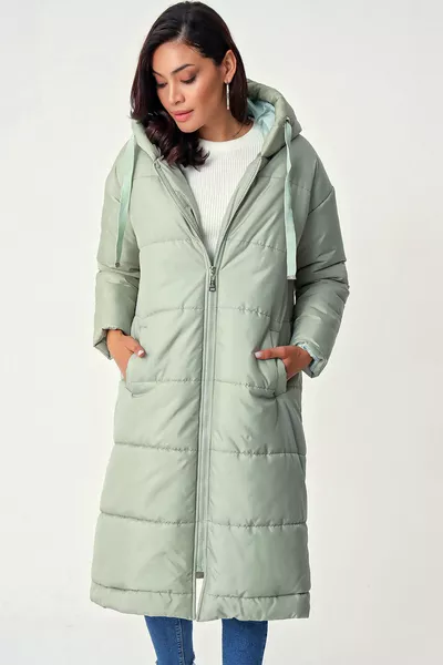 Manteau long matelassé à capuche 