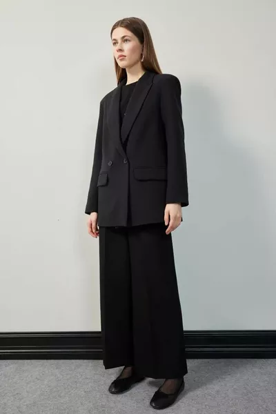 Oversize Loose Fit Blazer Jacket with Collar, Pockets, and Buttons sp