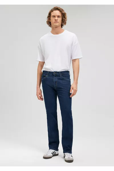  Jeans décontractés foncés confortables 