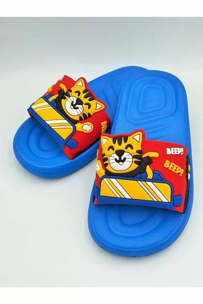 شبشب ولد بطبعة قطة