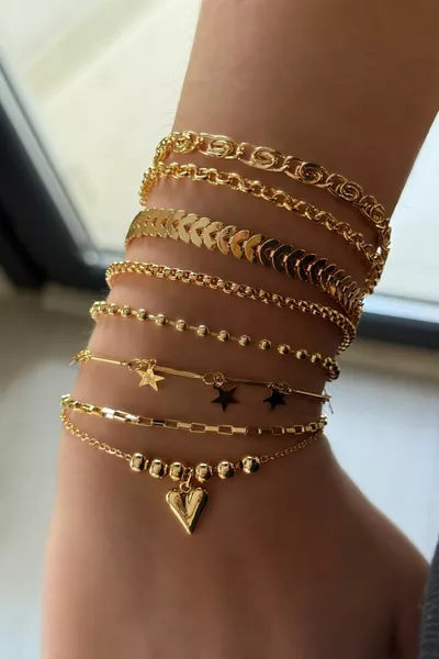 Women's Bracelet Set (8 Bracelets)