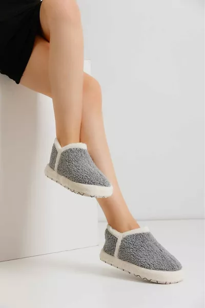 Kadın Hafif Pofuduk Panduf Ses Yapmaz Kalın Taban Ev Ayakkabısı