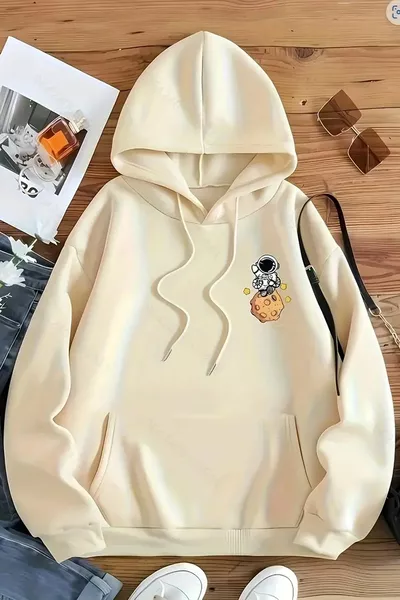 سويت شيرت فضفاض بطبعة المجرة