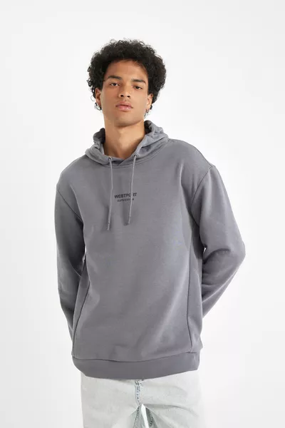 سويت شيرت بغطاء رأس مقاس مريح