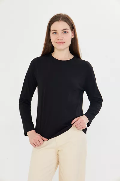 % органичен памук Черна мека текстура Обикновена свободна кройка Дълъг ръкав Тениска с овално деколте