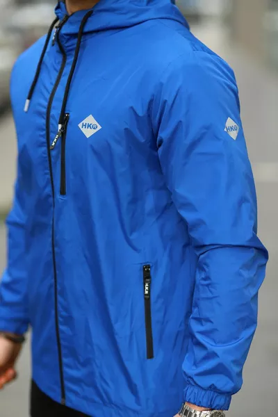 معطف مطري للرجال مبطن من الداخل مع قبعة وجيوب ومقاوم للماء