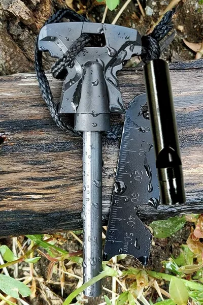 Emergency Magnesium Fire Starter Flint Survival Kit with Whistle Gift