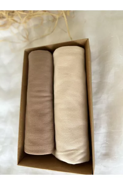 Sciarpa in maglia crema e marrone chiaro