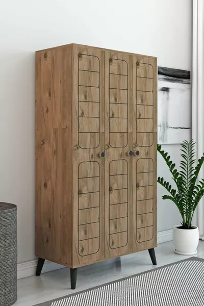 Armadio e guardaroba Atlas modello 3 porte a righe