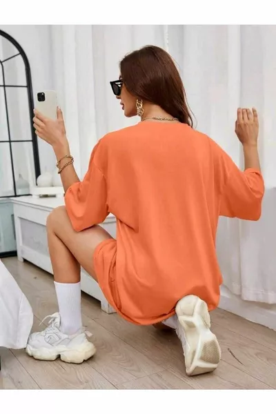 تي شيرت كبير الحجم مطبوع للجنسين بالزهور