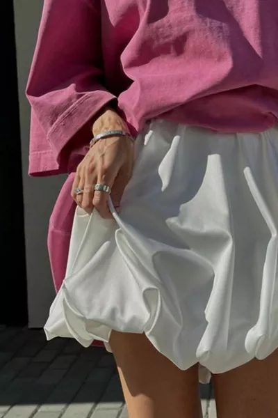 قصيرة الساتان أوف وايت الزفاف الخطوبة الزفاف بالون تنورة قصيرة الساتان قبالة تنورة بالون الأبيض