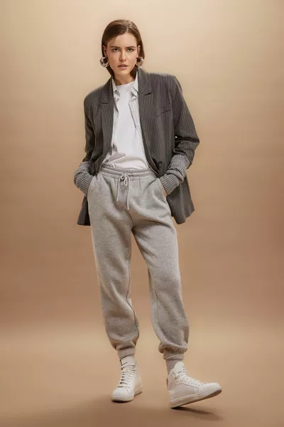 Standard Fit Waist Leg Elasticated Basic Flat Thick Fabric Long Length Jogger Sweatpants wn