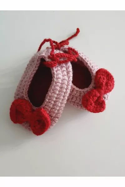 Детские пинетки ручной работы