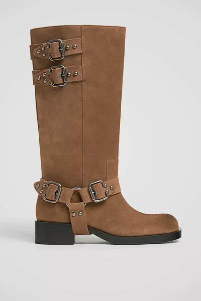 Байкерские сапоги на плоской подошве с пряжками