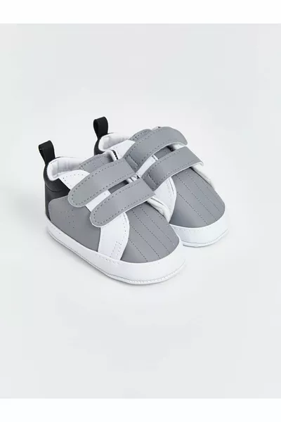 LCW STEPS رمادي الفيلكرو بيبي بوي فيرست ستيب أحذية