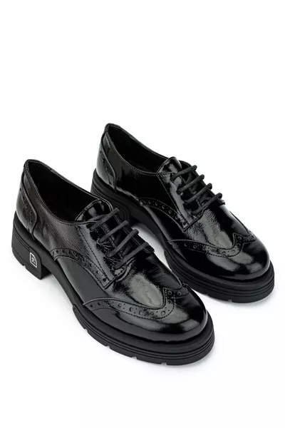 Women's Genuine Leather Black Patent Leather Casual Shoes