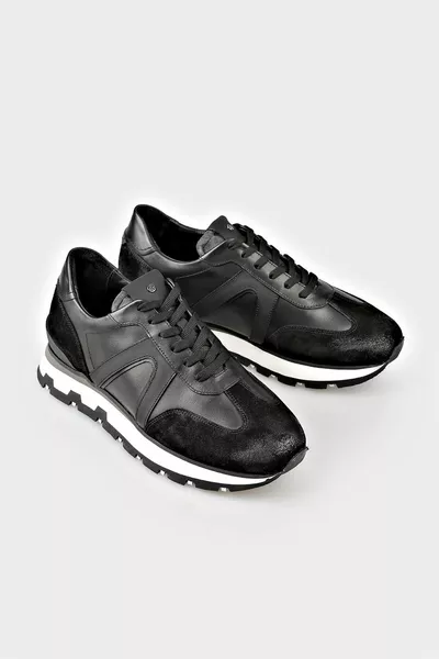 Baskets homme en cuir noir