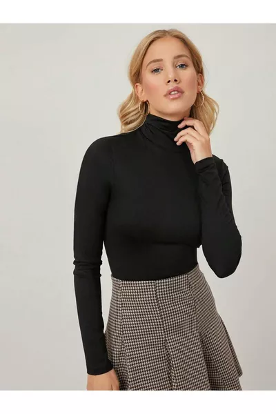 BY FAMEL Uzun Kollu Yarım Boğazlı Likralı Penye Badi