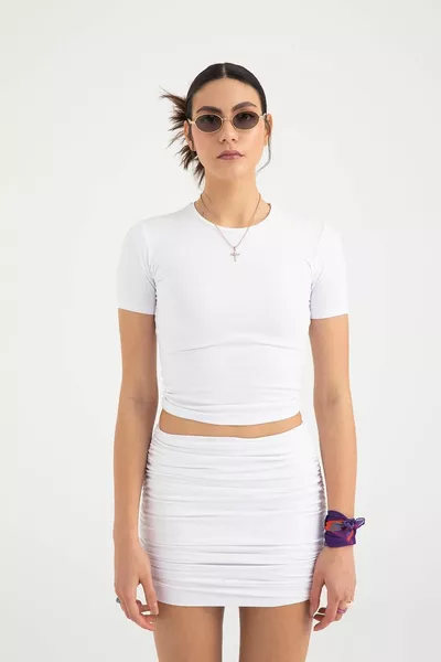 لينة الملمس جولة الرقبة قصيرة الأكمام بلوزة أبيض